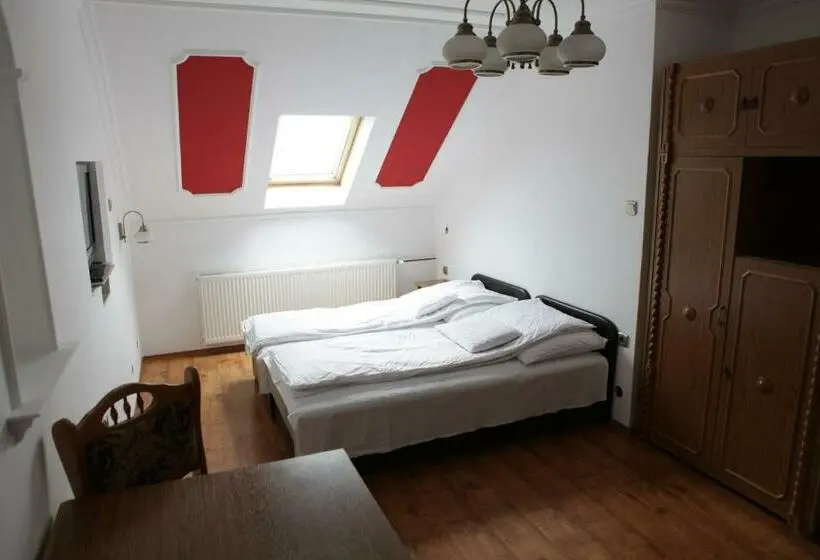 اتاق استاندارد, Eged Vendégház