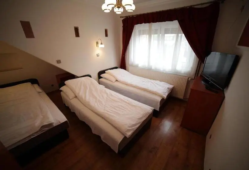 آپارتمان 1 خوابه, Eged Vendégház
