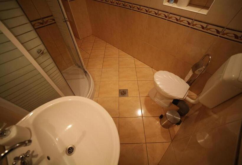 آپارتمان 1 خوابه, Eged Vendégház