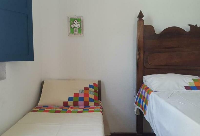 标准三人间, Pousada Santa Rita