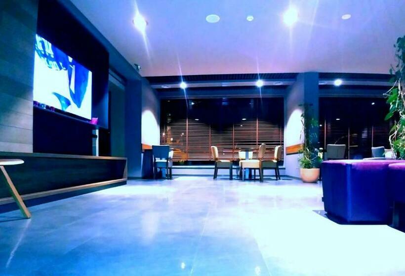 غرفة قياسية, Vila Topaz