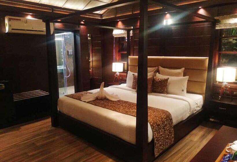 스탠다드 자쿠지 룸, Maliekal Heritance Cherai Beach Cochin