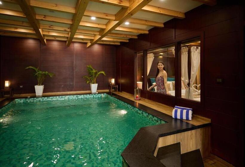 전용 풀장 스위트, Maliekal Heritance Cherai Beach Cochin