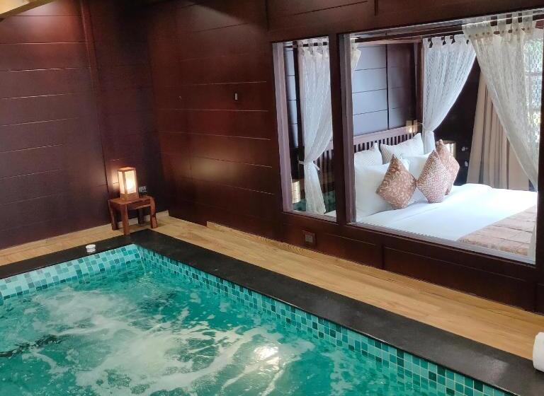 전용 풀장 스위트, Maliekal Heritance Cherai Beach Cochin