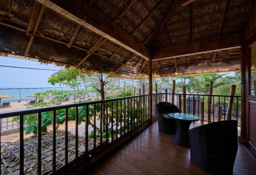 디럭스 테라스 룸 바다 전망, Maliekal Heritance Cherai Beach Cochin