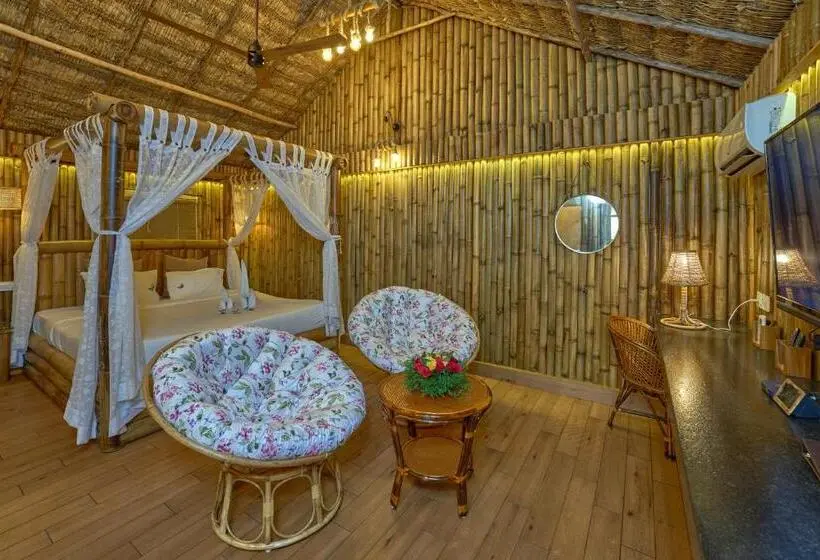 バルコニー付きデラックスルーム, Maliekal Heritance Cherai Beach Cochin