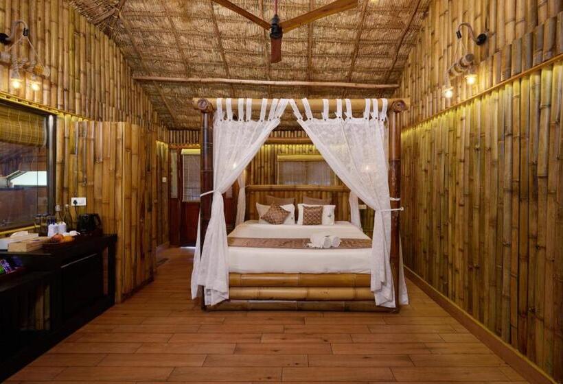 발코니 디럭스 룸, Maliekal Heritance Cherai Beach Cochin