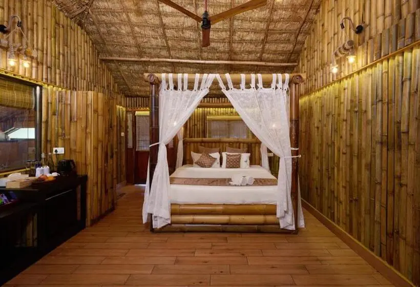 バルコニー付きデラックスルーム, Maliekal Heritance Cherai Beach Cochin