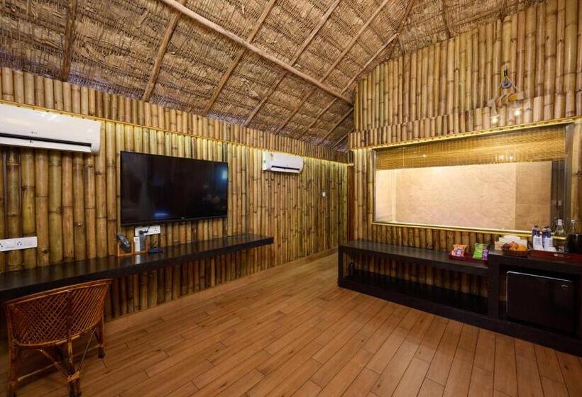 발코니 디럭스 룸, Maliekal Heritance Cherai Beach Cochin