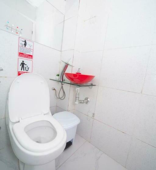 标准间, Galinha D'angola