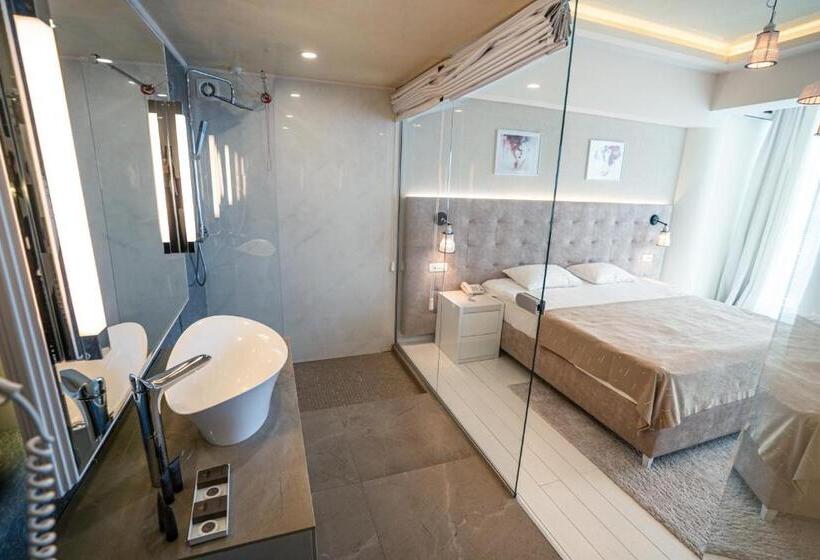 ペントハウスルーム, Grand Hotel Belvedere