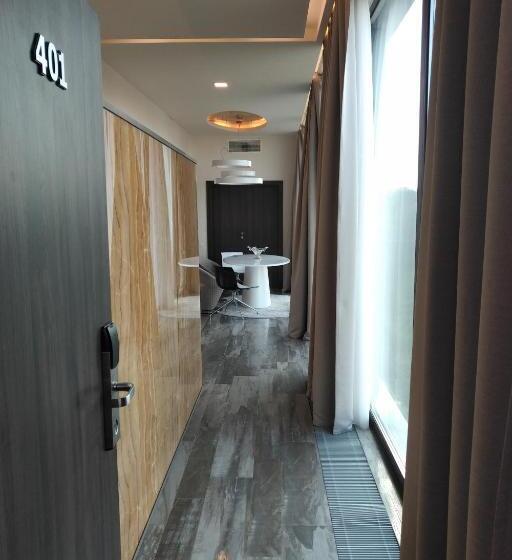 펜트하우스 룸, Grand Hotel Belvedere