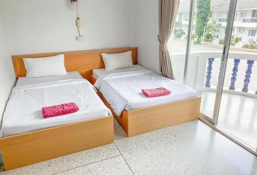 اتاق استاندارد با بالکن, Bangsaphan Resort