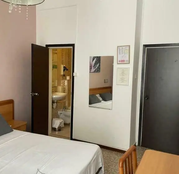 Economy Zimmer, Cappello