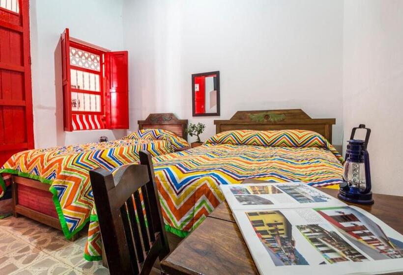 스탠다드 트리플 룸, La Casona