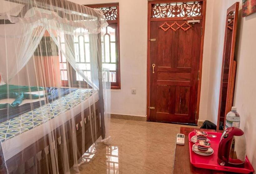 اتاق لوکس, Mama S Place Mirissa