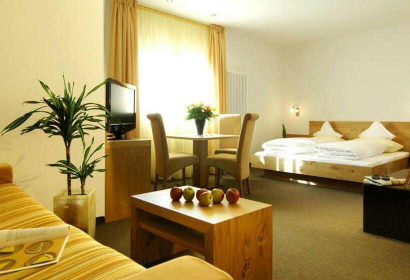 חדר סופריור, Pension Morenfeld