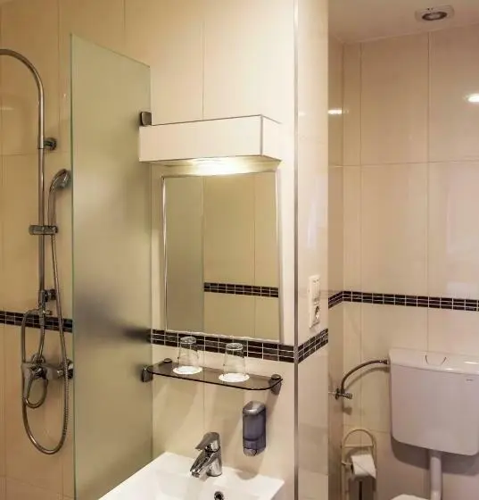 Habitación Estándar Individual, Sous44