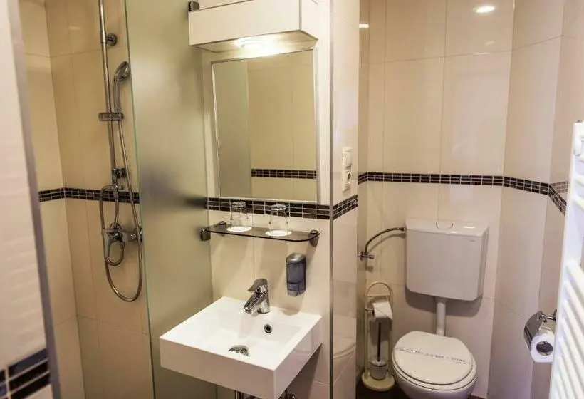 Habitación Estándar, Sous44