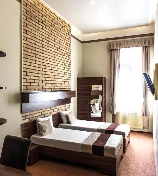 Habitación Estándar, Sous44