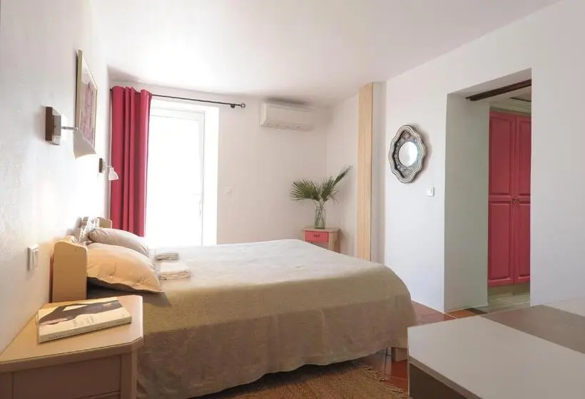 Yhden Hengen Huone Terassi, Chambres D'hôtes Littariccia