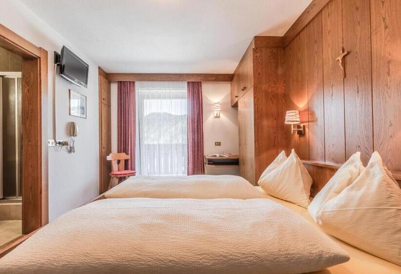 스탠다드 발코니 룸, Garni Baita