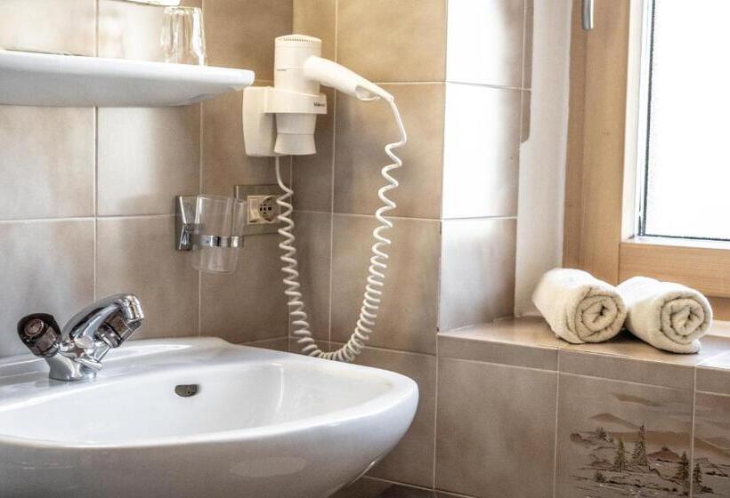 스탠다드 발코니 룸, Garni Baita