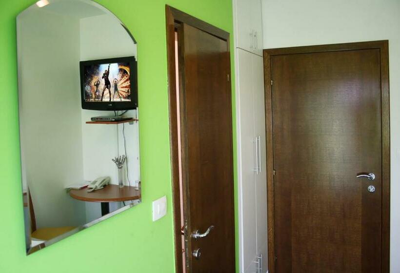 חדר סטנדרט יחיד, Pansion Komfor Fitea