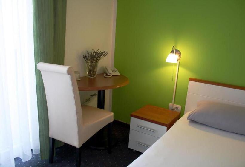 חדר סטנדרט, Pansion Komfor Fitea