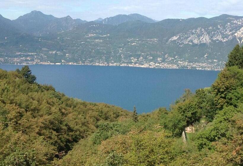 Suite with lake view, Zeno Suites