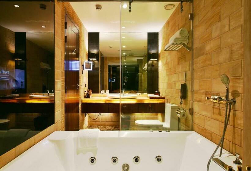 Стандартный Номер Кровать Кинг, Della Resorts