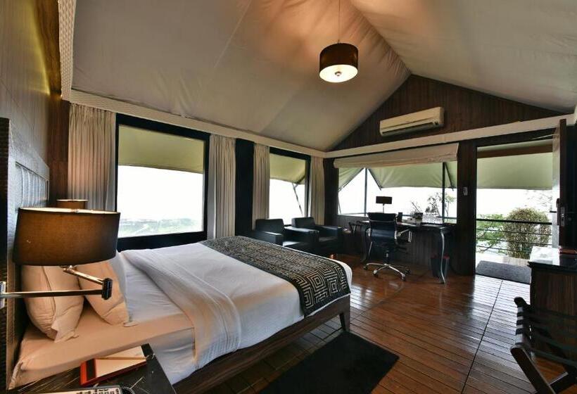 带大床的标准间, Della Resorts