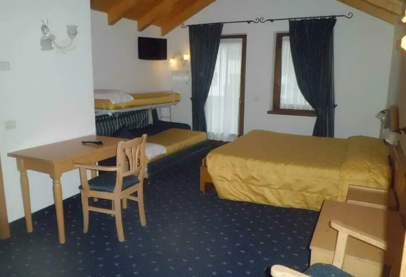 Perhehuone, Albergo Garni Martina