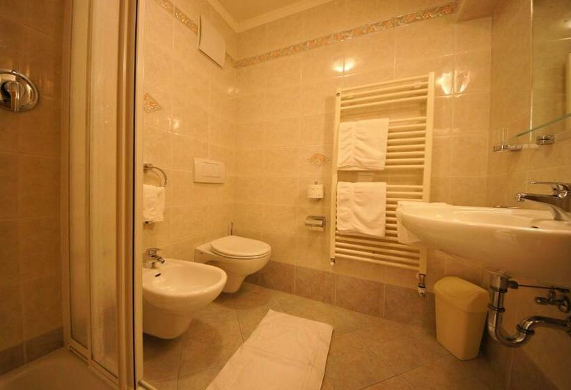 Pokój Standard Widok Góry, Garni Irsara