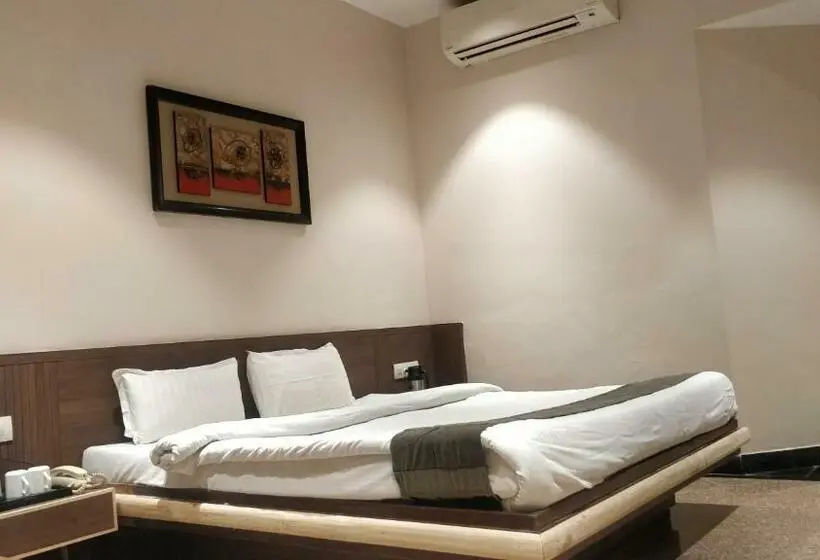 Quarto standard, Mount Regency