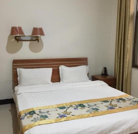 Номер Стандарт, Huashan International Youth Hostel