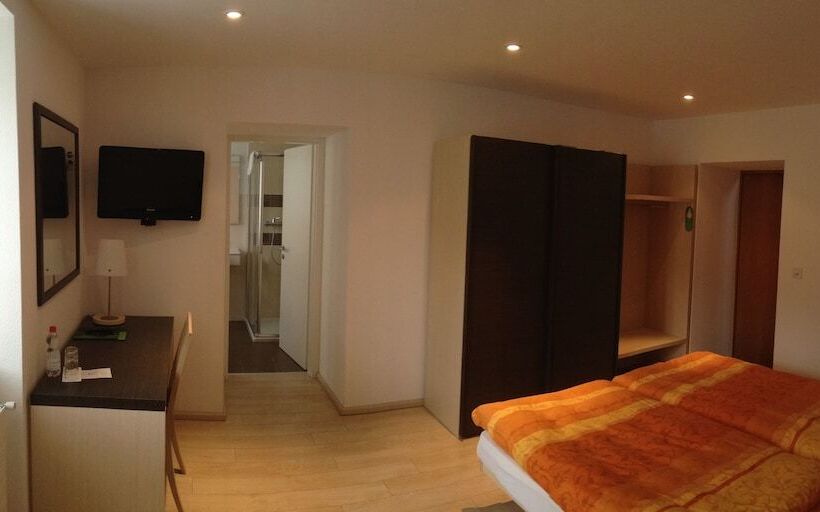 סוויטה, Bellevue