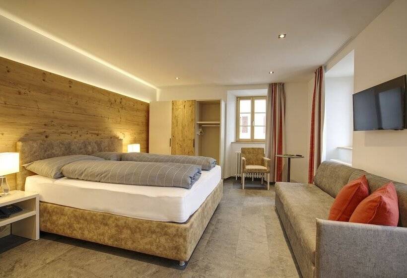 סוויטת ג'וניור, Bellevue