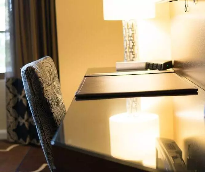 スイート, Green Valley Ranch Resort Spa Casino