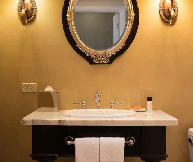 جناح, Green Valley Ranch Resort Spa Casino