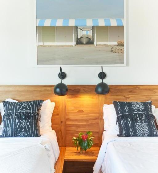 スタンダードルーム, Hero Beach Club