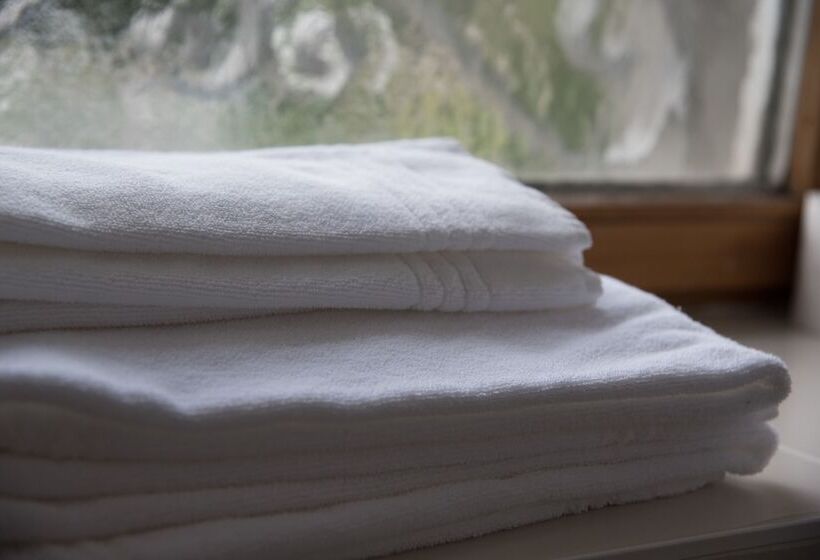 Номер Стандарт, Hôtel De L'ange