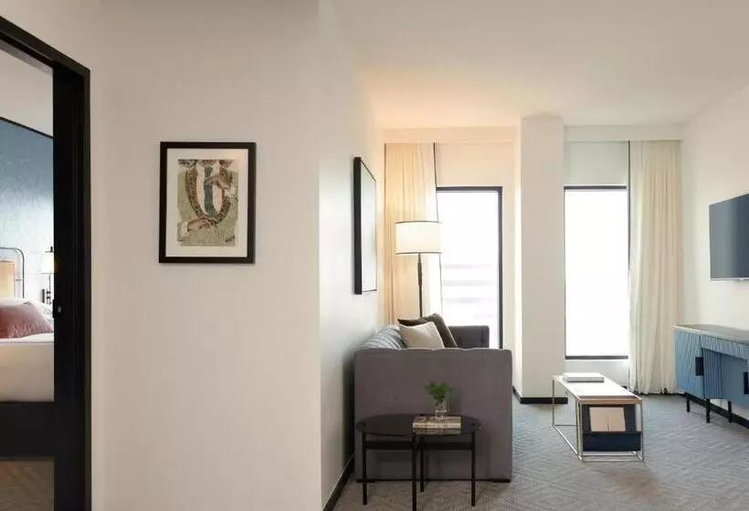 スイート, Kimpton Hotel Fontenot, An Ihg
