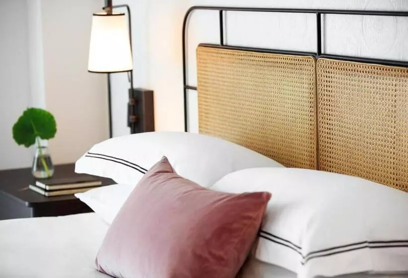 スイート, Kimpton Hotel Fontenot, An Ihg