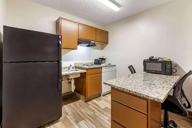 スイート, Mainstay Suites Dubuque At Hwy 20