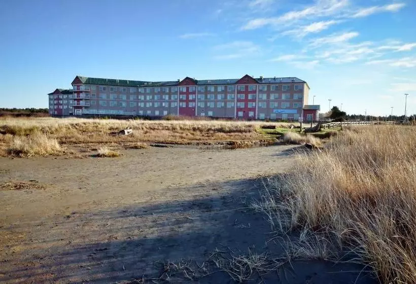 キングサイズベッドのデラックスルーム, Quinault Beach Resort & Casino