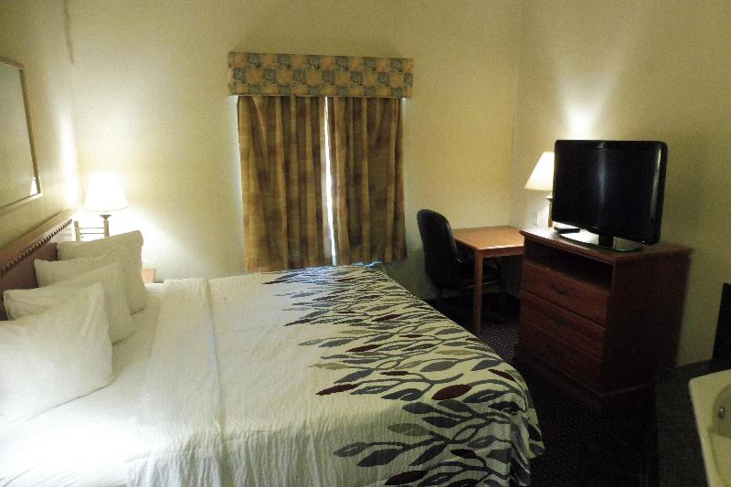 Номер Superior Кровать Кинг, Red Roof Inn & Suites Galloway