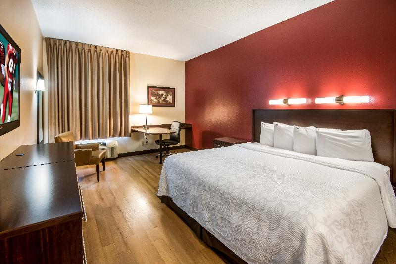 غرفة سوبيريور سرير كينج, Red Roof Inn Plus+ South Deerfield   Amherst
