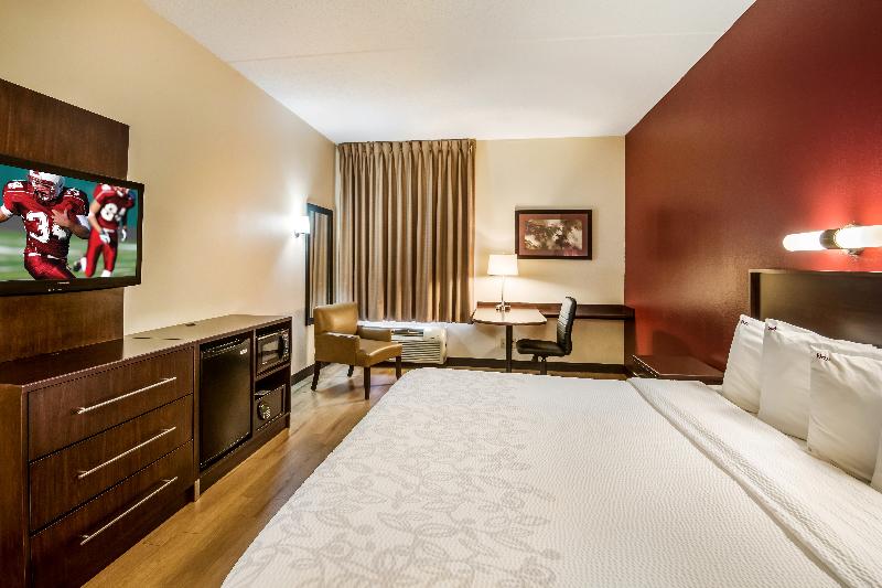 Номер Superior Кровать Кинг, Red Roof Inn Plus+ South Deerfield   Amherst