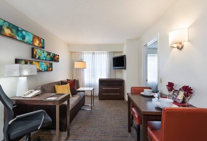 جناح, Residence Inn Brownsville